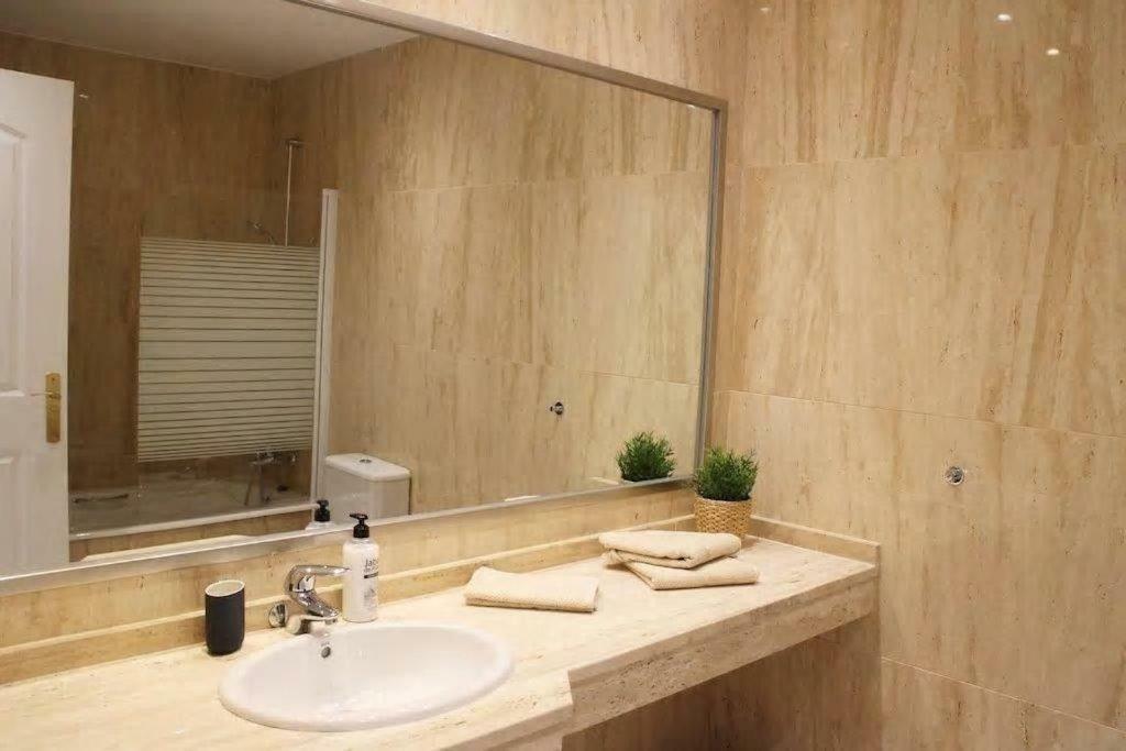 Ref 12 Luxury Aparment With Views Apartment มาร์เบยา ภายนอก รูปภาพ